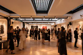 Espace showroom en plein cœur du marais  - Image 1