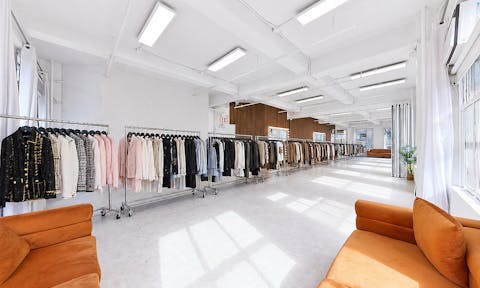Expansive Skyline Loft - Connected Studio Space - Image 0