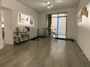 Galerie d'art sur une des plus belles places d'Aix en provence