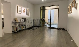 Galerie d'art sur une des plus belles places d'Aix en provence - Image 0
