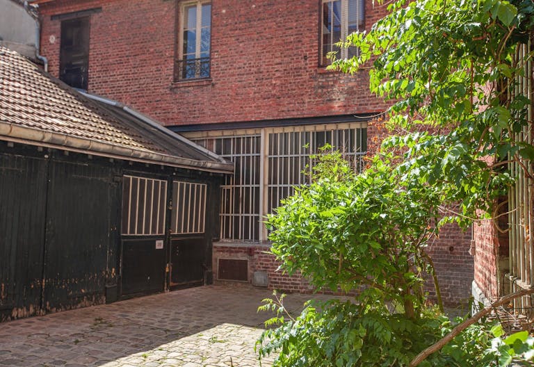 Studio Photo 20�me - Image 2