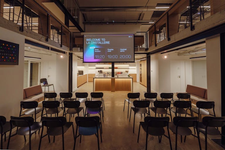 Espace �v�nementiel - ambiance industrielle et moderne- agencement modulaire - Image 4