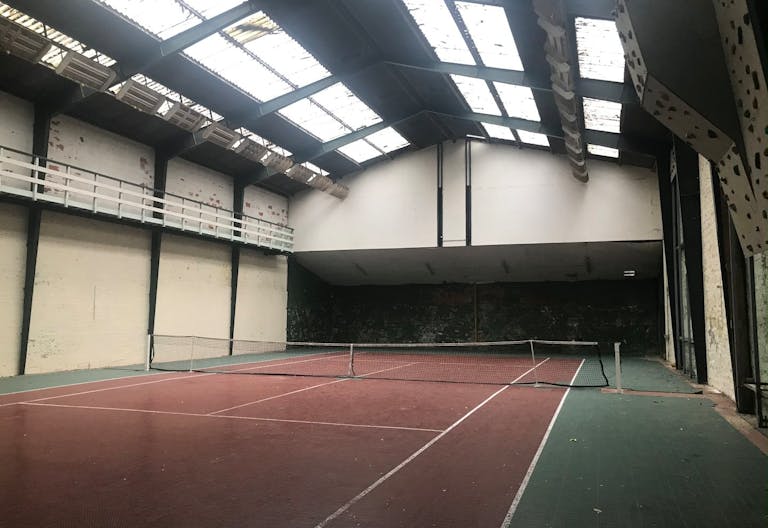 Atypical Space in 20th arrondissement - Image 1