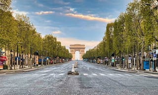 Showroom in Sublime Triangle d'Or - Image 32