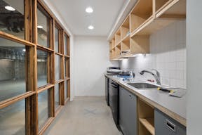 Unique 6,600 Sq Ft Lower Level Space | 37 Bridge St - Image 11