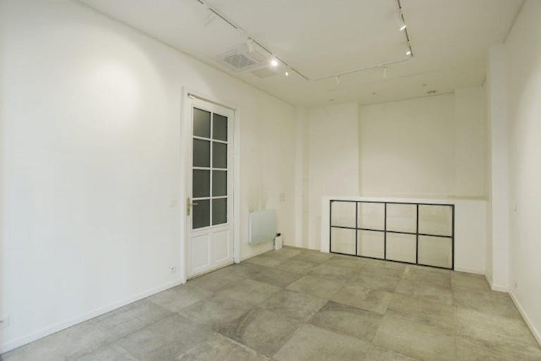 Pop Up Boutique IN MADELEINE AREA - Image 3