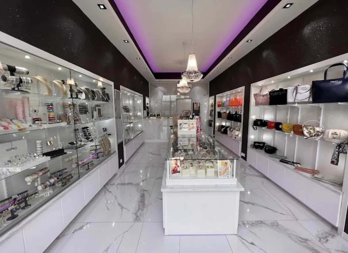 Une charmante boutique pop-up store de 50 m² à Alès - Image 0