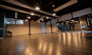 Modern, Industrial Chic Creative Warehouse Space in Seminole Heights - Image 3