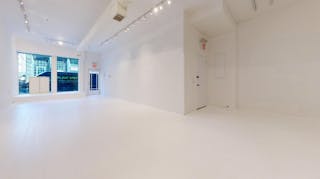 LONG-TERM Howard Street, 25 - Image 1