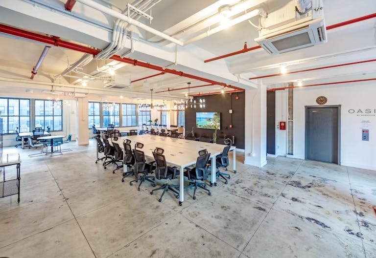 Sun Drenched Private Full Floor Office for 75+ - Image 0