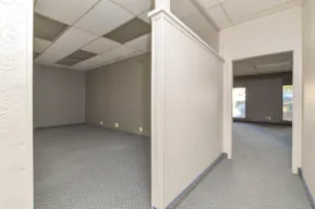 Clean Office Space - Image 8