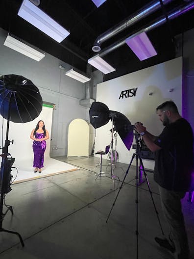 Spaces Rental, Podcast, Creative Spaces, events, corporative, fiestas, photography studio - Image 3