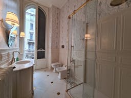 Uno spazio raffinato ricco di storia nel centro di Milano - Image 8