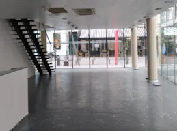 Prime Location Boutique Place du March� Saint-Honor� (Boutique 3/6) - Image 1