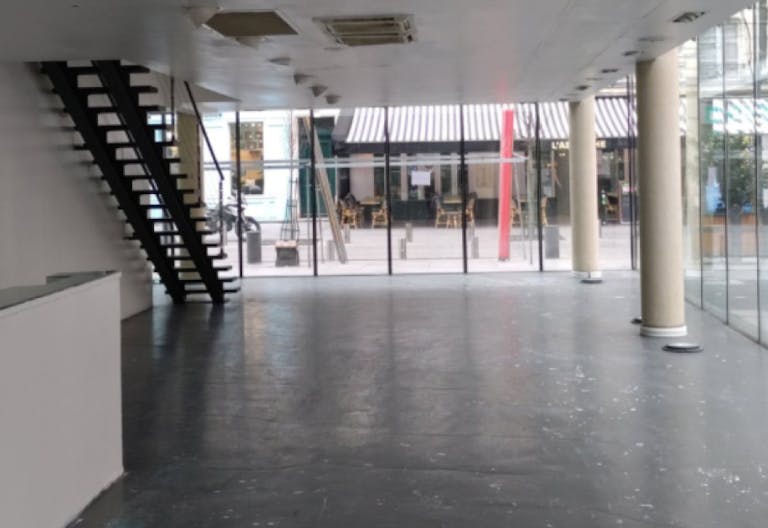 Prime Location Boutique Place du March� Saint-Honor� (Boutique 3/6) - Image 1