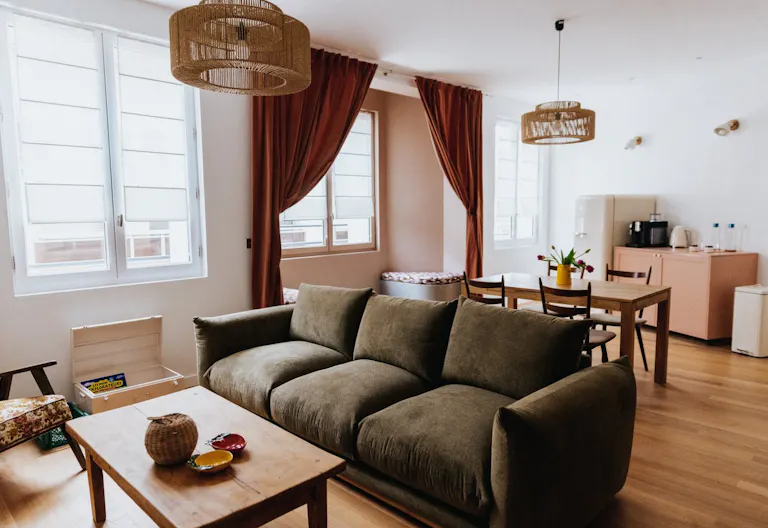 Maison d'hôtes de 580m2 - parfait pour séminaire, évènement, tournage, shooting. - Image 4