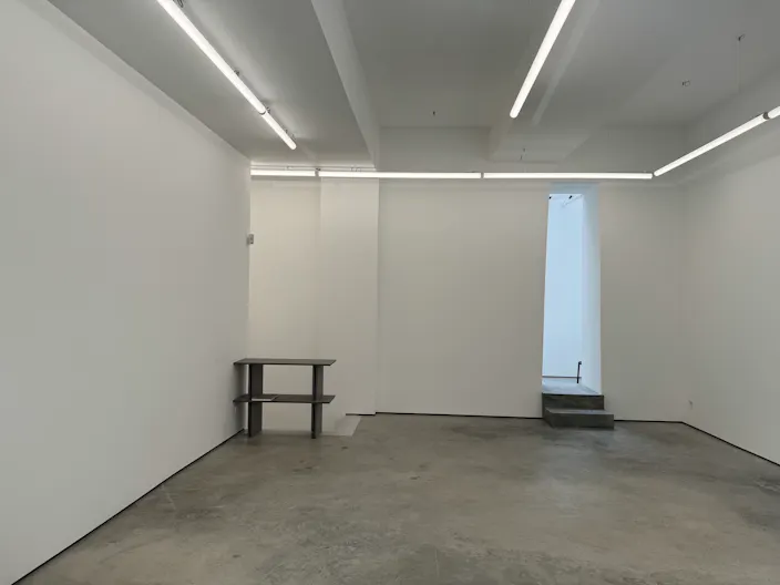 Parfait espace sur rue très passante pour show-room / pop-up pour fashion week / Perfect pop-up or show-room in Paris on street - Paris Marais centre - Image 2