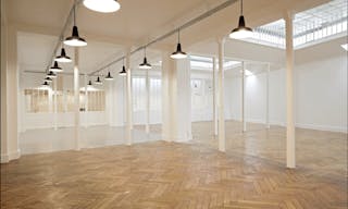 Premium Space In R�publique - Image 7