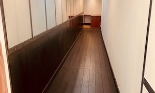 El�gant espace situ� au c?ur du 7�me arrondissement. - Image 8