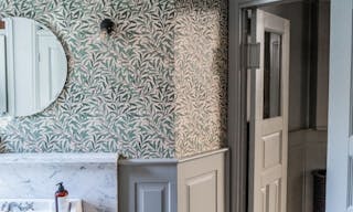 Living Room - Image 4