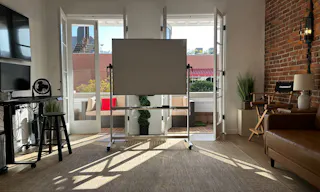 Pop-Up Space for Small Businesses (Meeting/Production Space) - Image 5