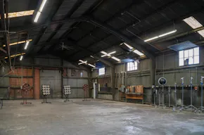 Metal Hanger and Boxing Ring - Image 1
