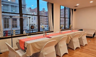 Entire Floor in SOHO with 2 extra rooms! - Image 42