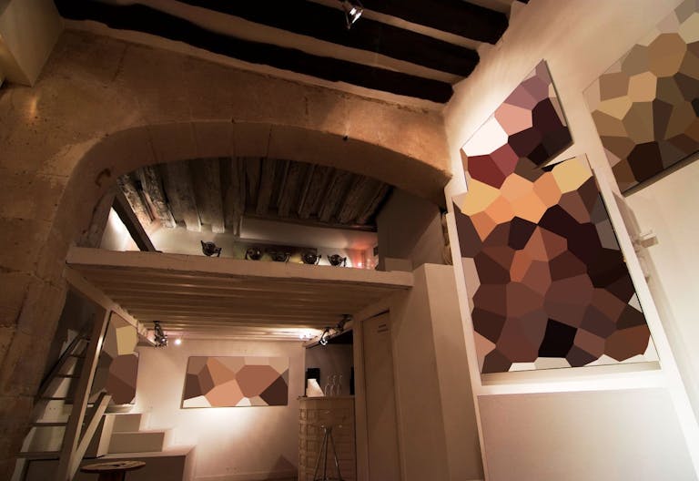 Art Gallery in Saint-Germain-des-Pr�s - Image 1