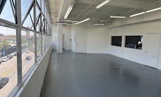 Professional Office Space in South LA - Image 7