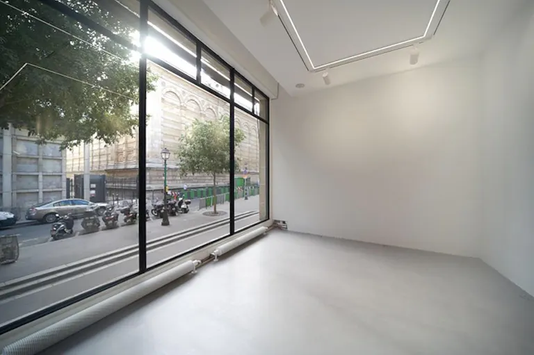 El�gante galerie dans le marais - Image 2