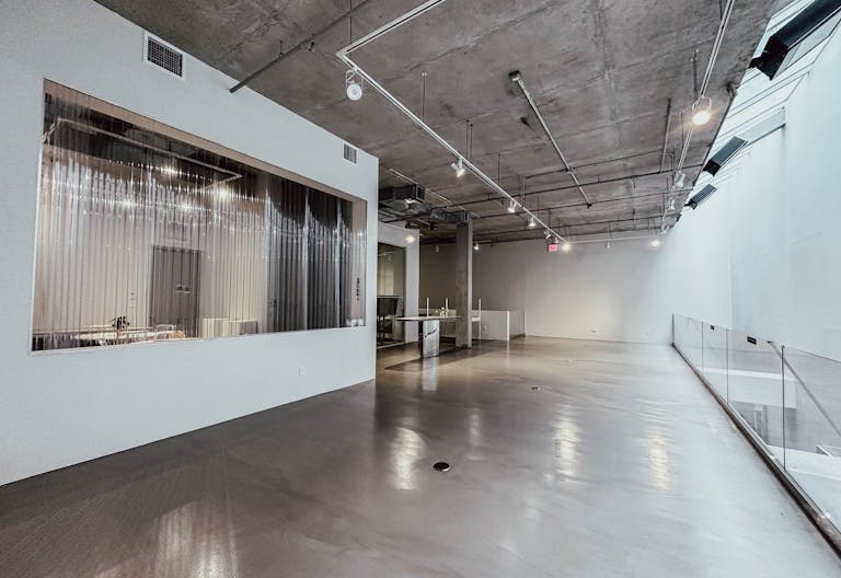 Gallery + Event Space in Chelsea - Image 2