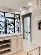 Beverly Hills Fashion Showroom/Retail Shop Space - Image 19