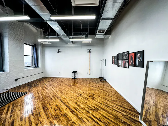 Philly Photo Studio - Image 0