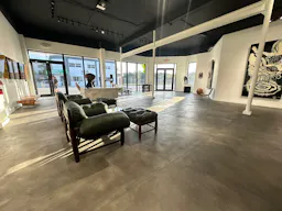 Stylish Art Gallery in Miami - Perfect for Events & Exhibits Near Design District - Image 5