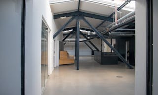 Modern Industrial Loft Space at Schönhauser Allee§ - Image 5