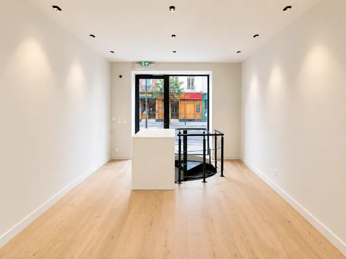 BOUTIQUE RUE DES ARCHIVES - Image 1