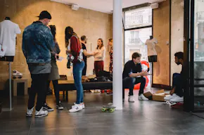 Chatelet Les Halles Pop Up Boutique - Image 9