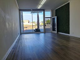 Inglewood's Entertainment District Studio - Image 0