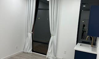 Newly renovated Private Suite for rent in Beauty Salon - Image 3