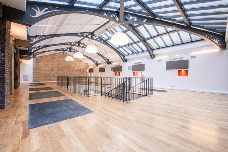 GALERIE MAGENTA - Image 0