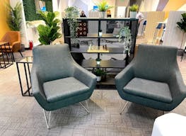 On-demand workspaces to rent in Oakridge Mall - Image 0