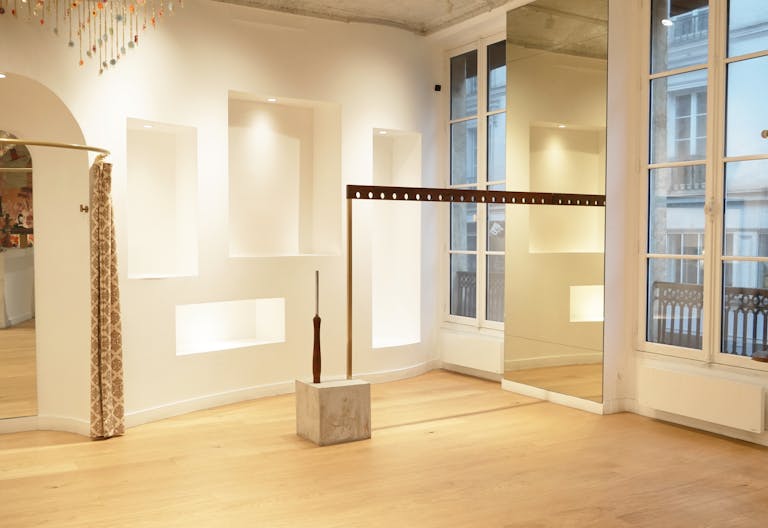 Espace de 2 étages au cœur du Marais. - Image 3