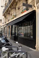 Quartier Tour Eiffel, Gros Caillou, Pop Up Boutique - Image 2