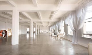 DTLA Skyline View Penthouse - Image 2