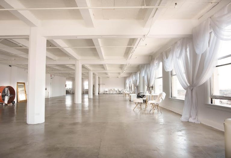 DTLA Skyline View Penthouse - Image 2