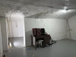 Grand studio créatif de 130 m² — Paris 10ᵉ - Image 12
