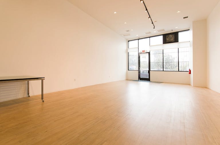 Amazing Studio in Silver Lake - Image 2