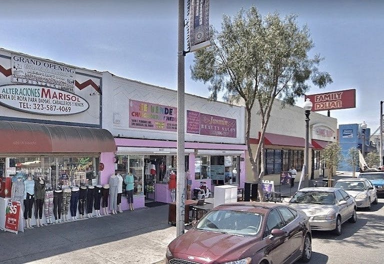 Prime Los Angles storefront-pop-up store on busy Florence Avenue - Image 1