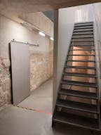 Beautifully designed store in heart of Paris  - Image 7