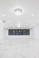 Modern Bright Open White Canvas Space in a prime location - Image 3